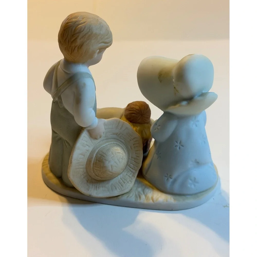 Vintage Homco Circle‎ of Friends Nativity Scene 1990 Porcelain Figurine